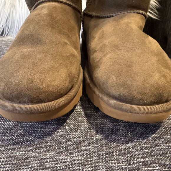 UGG Bailey Button Shearling Boots – Dry Leaf Brown – Women’s Size 8 Fur lined - Picture 7 of 10
